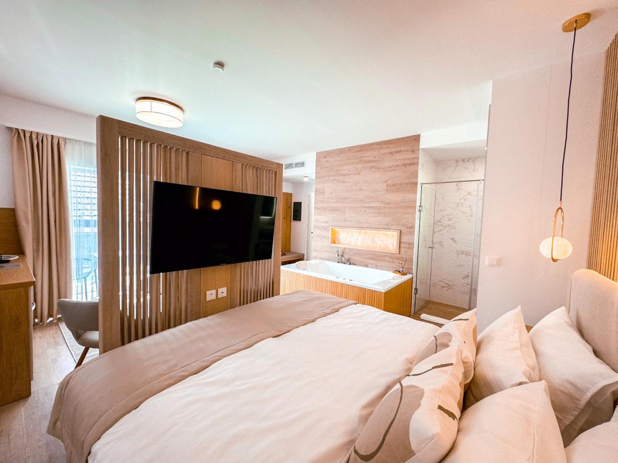 Twin Premium Apartman Tihany Ngoại thất bức ảnh