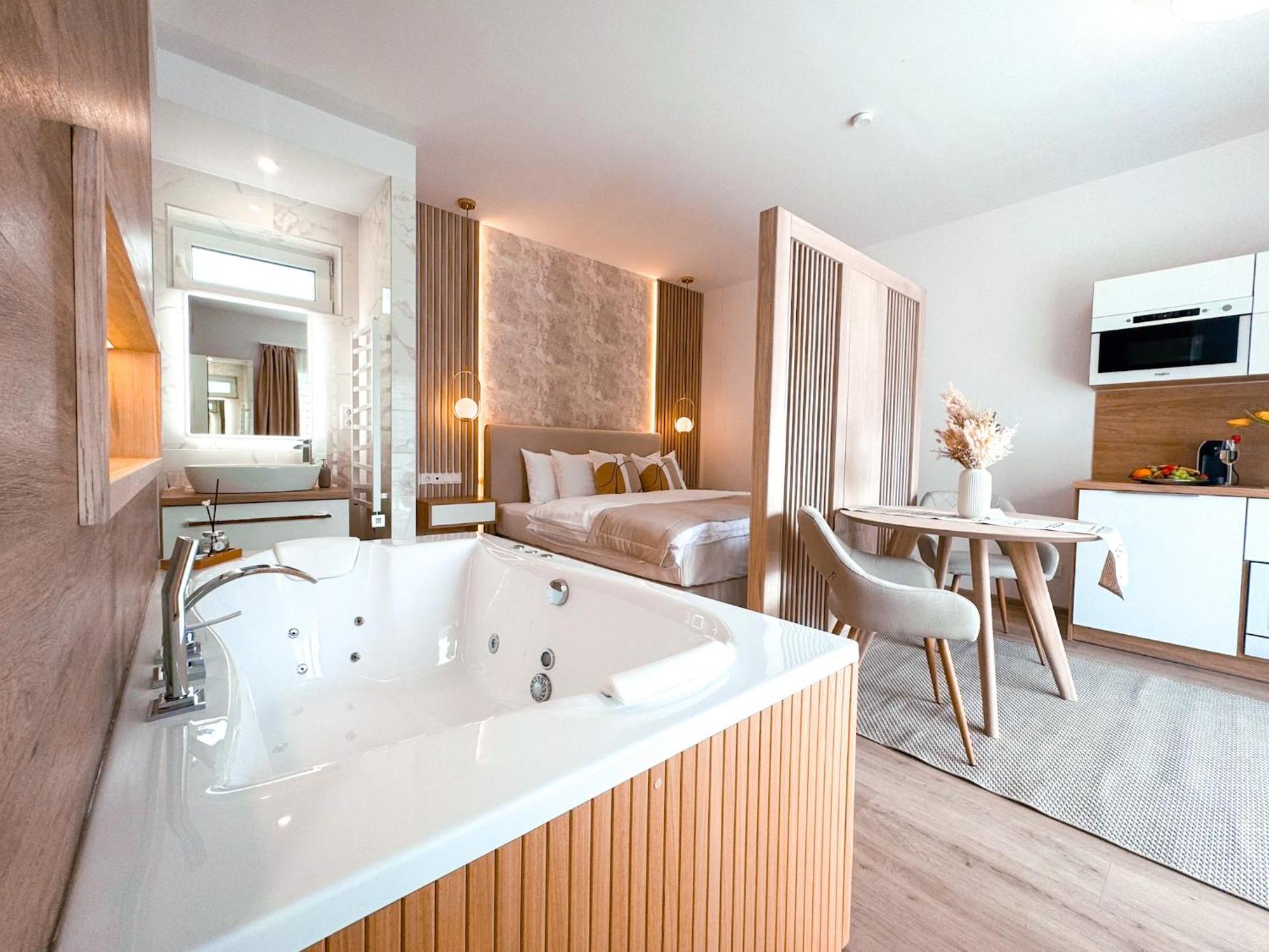 Twin Premium Apartman Tihany Ngoại thất bức ảnh